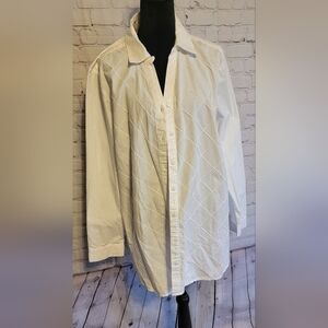 Chico's Elegant Cream Top Size 3